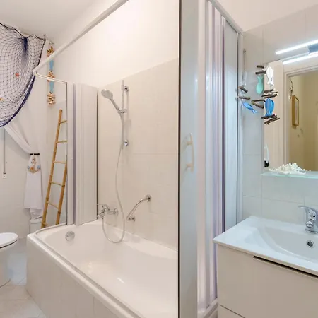 La Casetta A Due Passi Dal Mare Apartment Savona